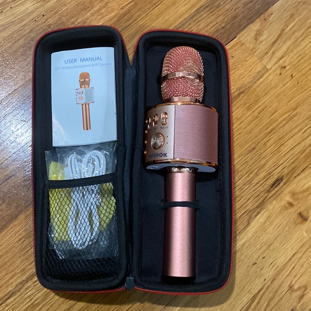 BONAOK wireless bluetooth microphone